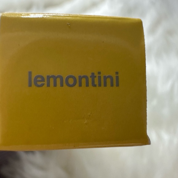 Rhode peptide lip tint - lemontini (LIMITED EDITION) - Picture 5 of 10